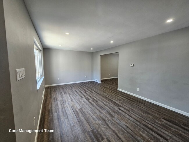 Building Photo - Amazing 3 Bedroom house Located in Lawrenceville!