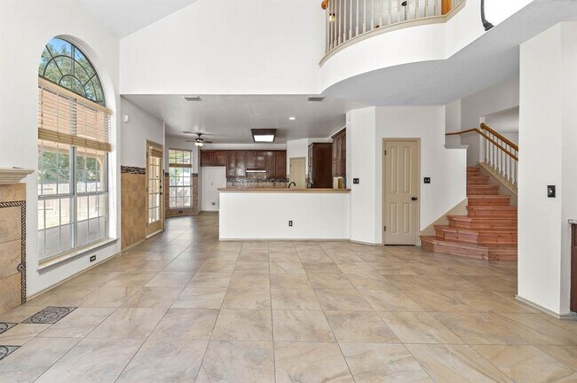 Building Photo - 1601 Chasewood Dr