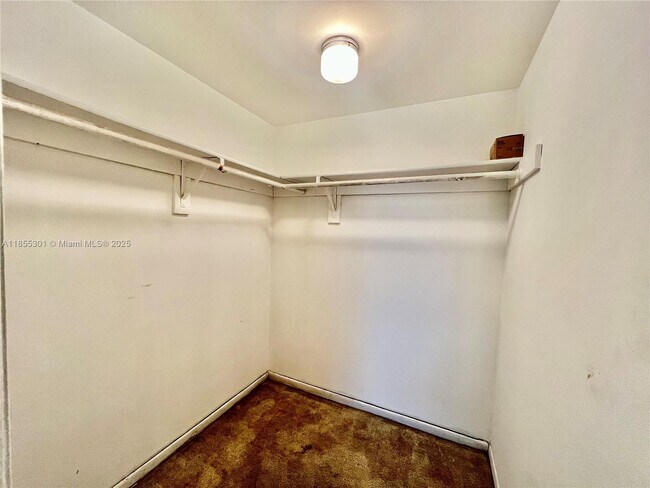 Building Photo - 3101 NW 47th Terrace