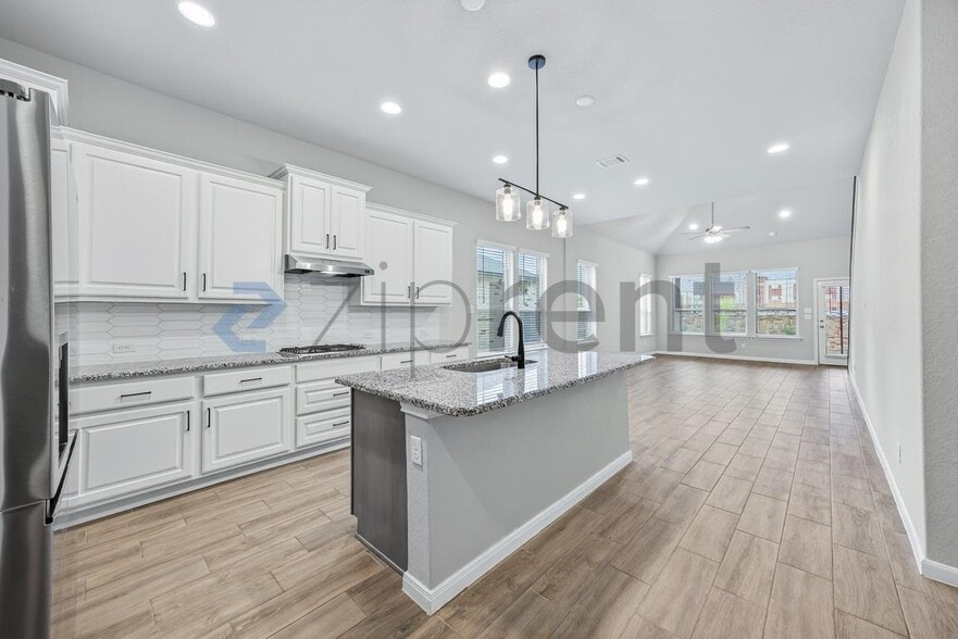 Building Photo - 14350 Gold Rush Pass