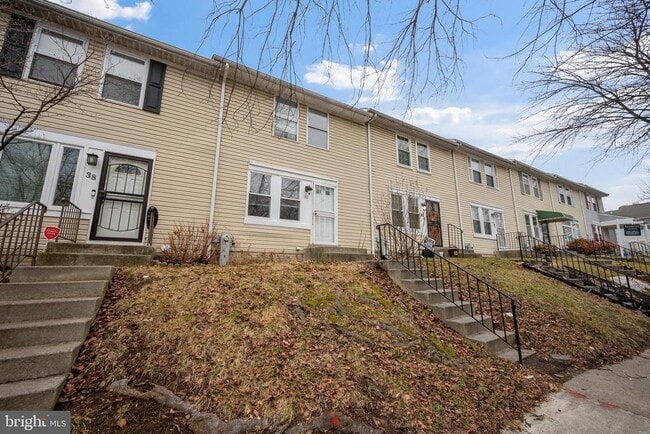 Building Photo - 40 Cobber Ln