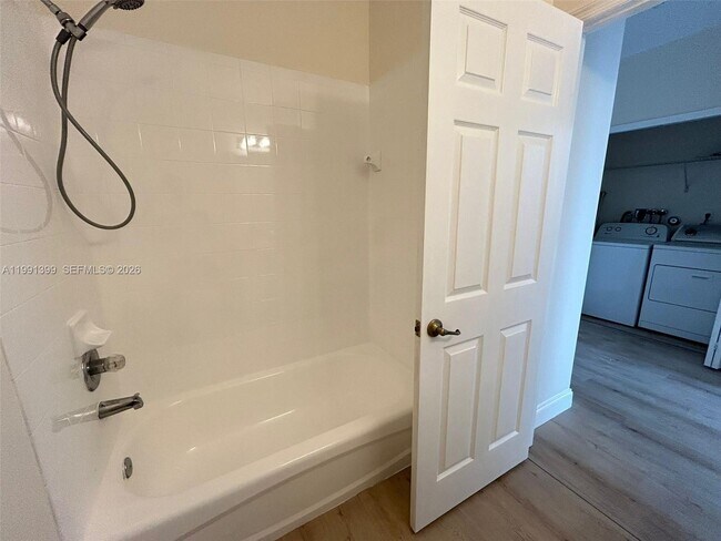 Building Photo - 12515 SW 124th Path