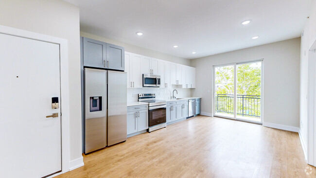 2BD, 2BA - 800SF - 723-729 N 35th St