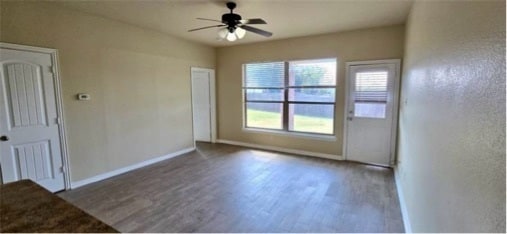 Building Photo - 107 Creekside Dr
