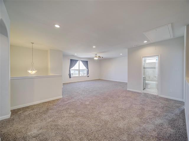 Building Photo - 1100 Twin Brooks Ln