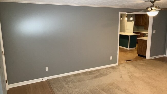 Building Photo - 4783 Loxley Dr