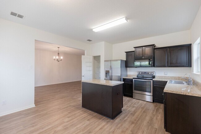 Building Photo - 6010 Luckey Run