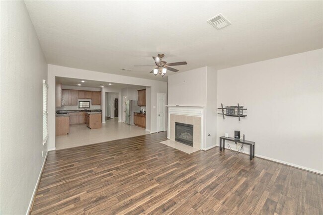 Building Photo - 5318 Fossil Stone Ln