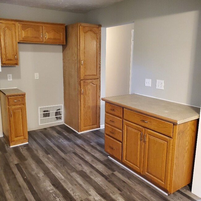 Building Photo - 3BDRM HOUSE FOR RENT