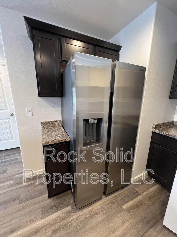 Building Photo - 1508 Danny Pl