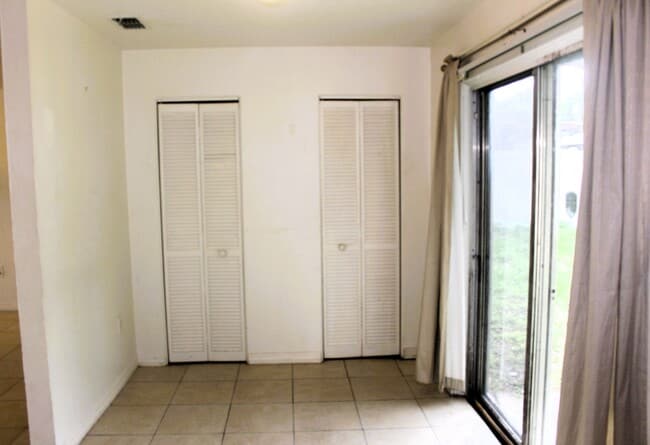 Building Photo - Lovely home in the Southwood Subdivision