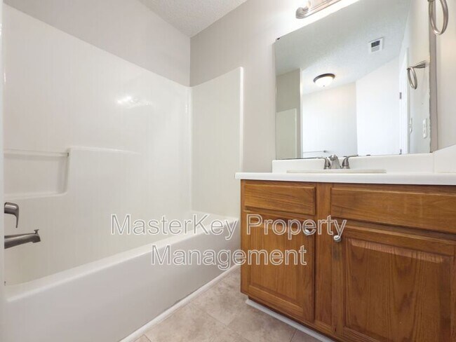 Building Photo - 4421 Windsock Ln