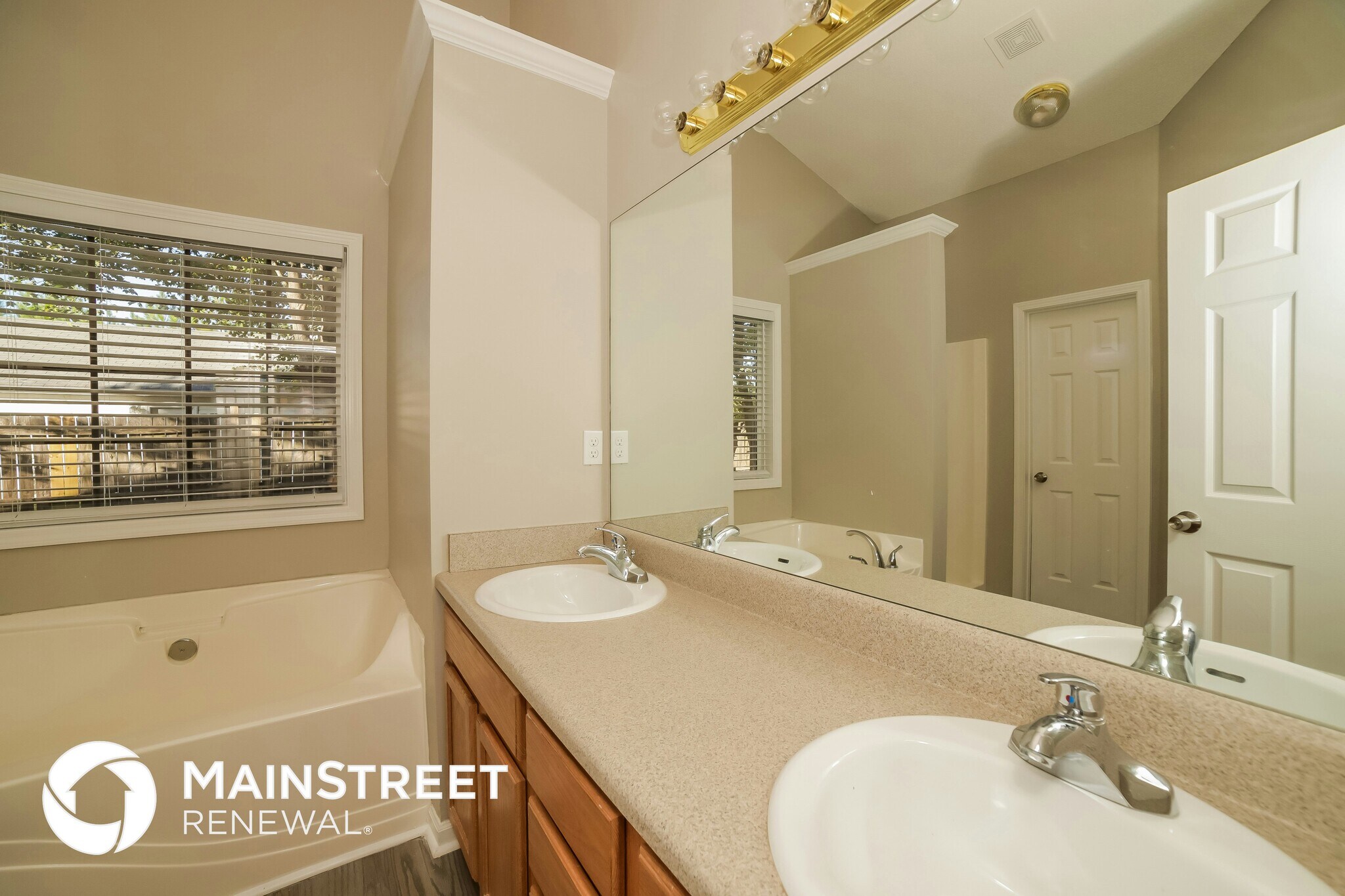 Building Photo - 87 Oconnor Dr