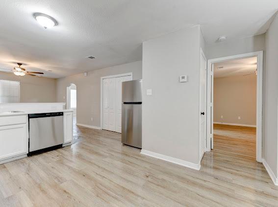 Building Photo - 2321 Terrace Dr