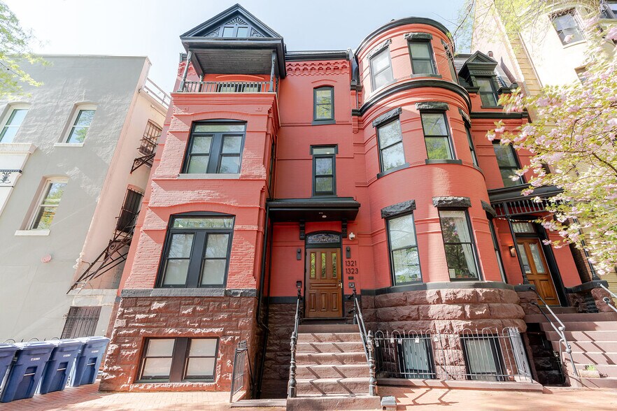 Building Photo - 1321 Rhode Island Ave NW