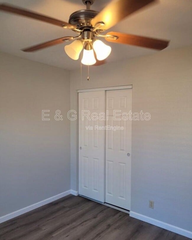 Building Photo - 17019 E Calle Del Oro
