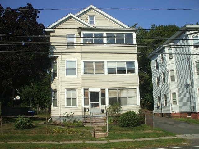Building Photo - 398 East St