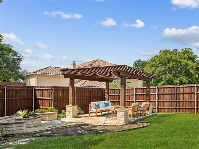 Building Photo - 2015 Crockett Cir