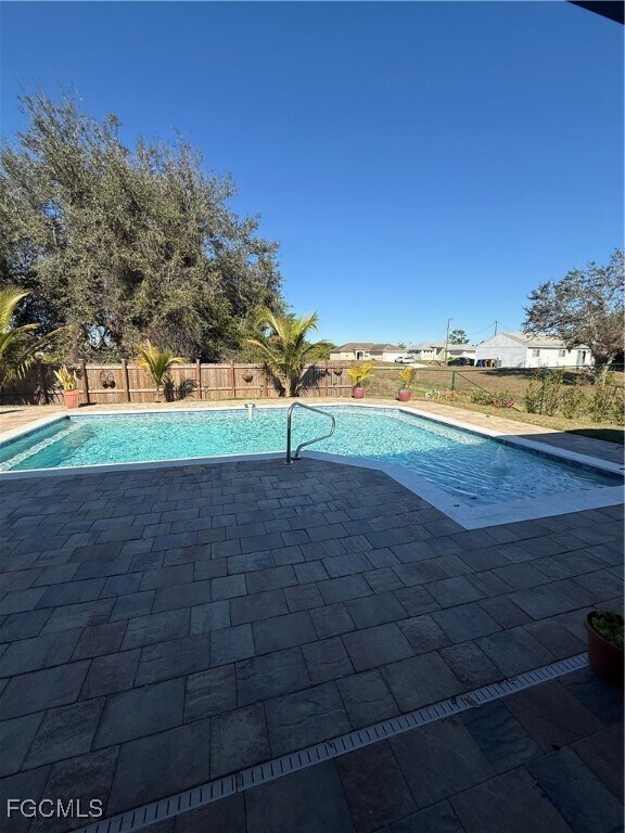 Building Photo - 3800 10th St W