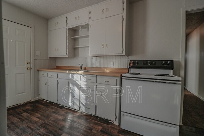 Building Photo - 4424 36th St