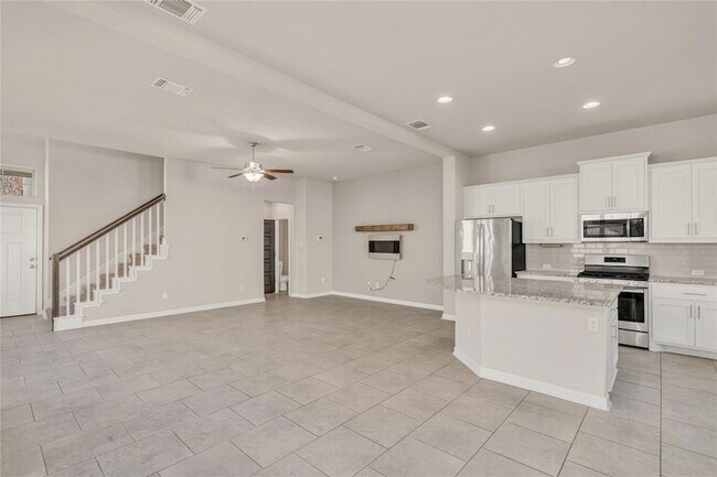 Building Photo - 18103 Pomelo Ln