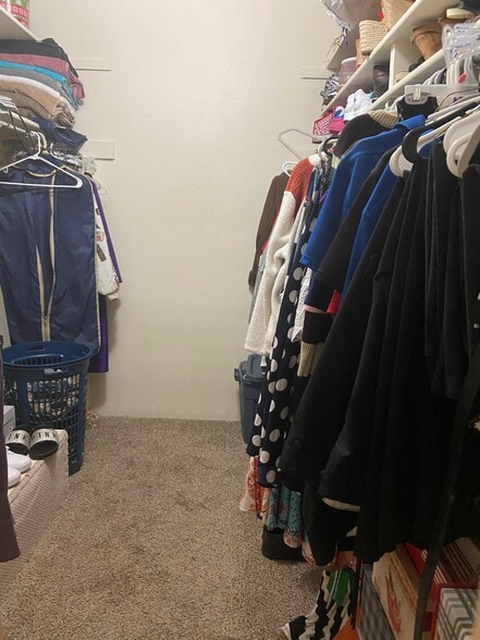 Building Photo - 1050 S Monaco Pky