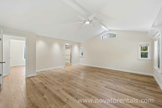 Building Photo - 40 Martinez Ct