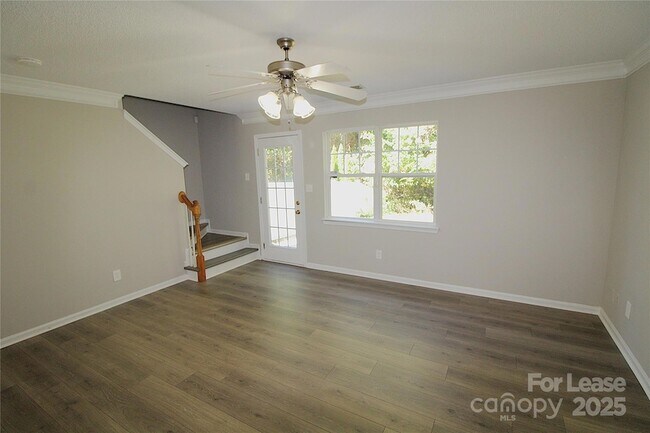 Building Photo - 409 Peachtree Rd