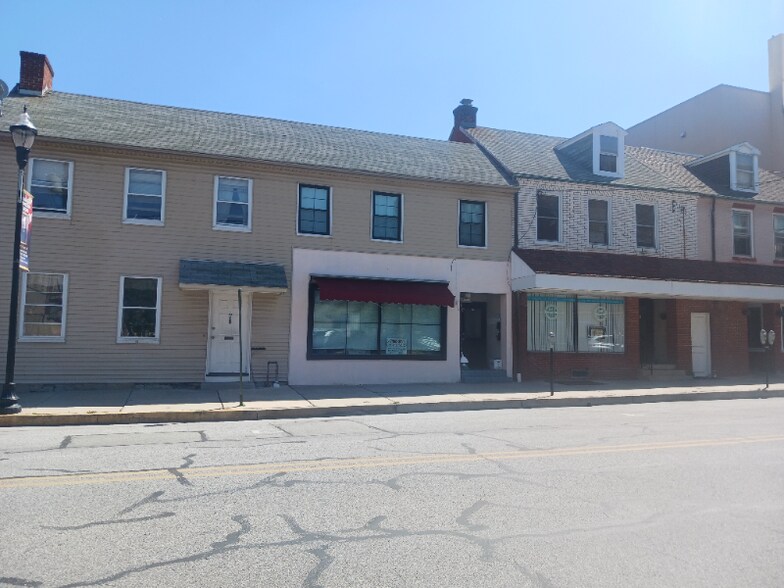 Primary Photo - 17 N 4th St