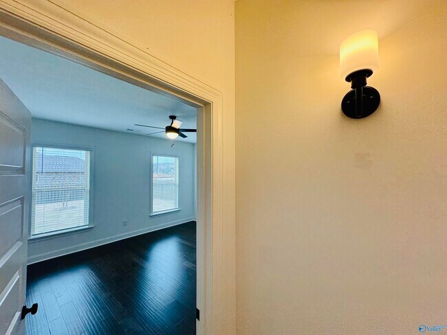 Building Photo - 9071 Mountain Preserve Blvd SE