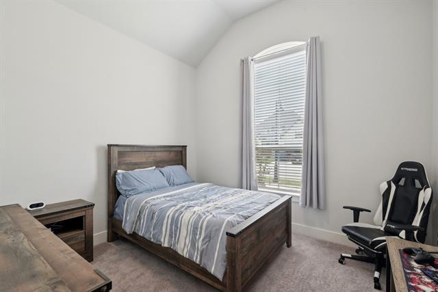 Building Photo - 453 Arcane St