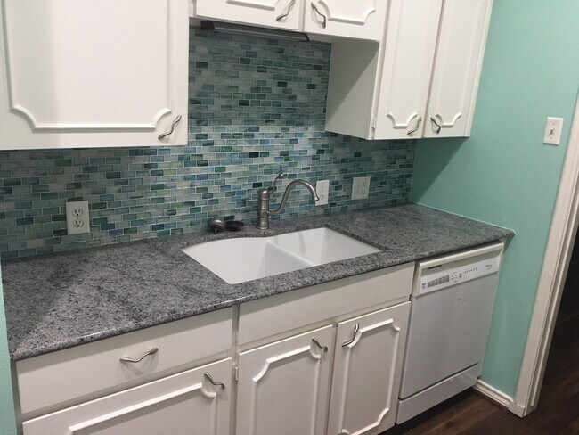 Building Photo - Royal Orleans Condo