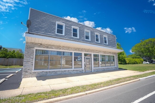 Building Photo - 605 NJ-35