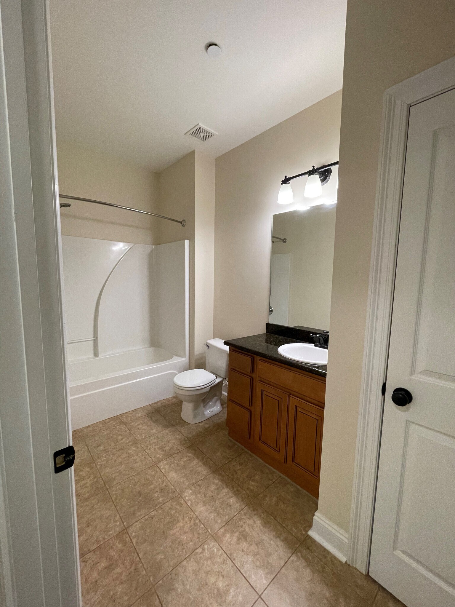 2nd bath - 20637 Blueberry Ln