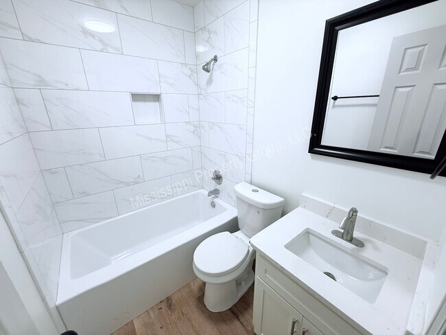 Building Photo - 3BR/2BA For Rent