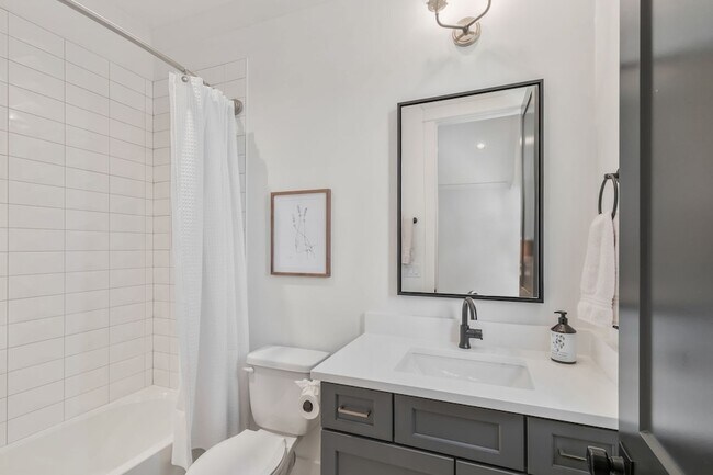 Building Photo - 59 Brookwood Terrace