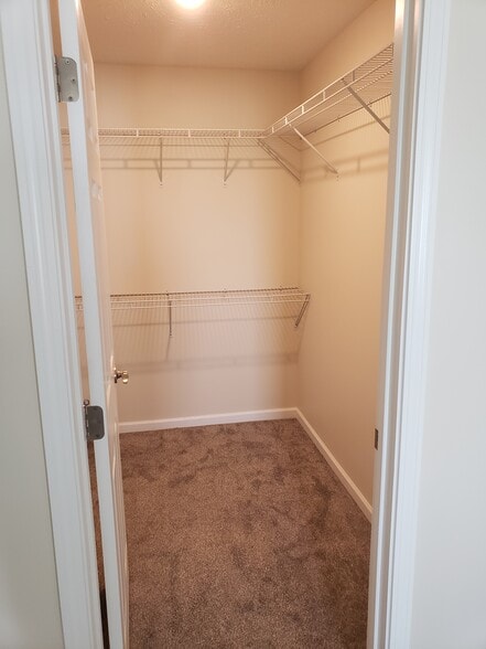 Building Photo - 811 G Avenue Pl