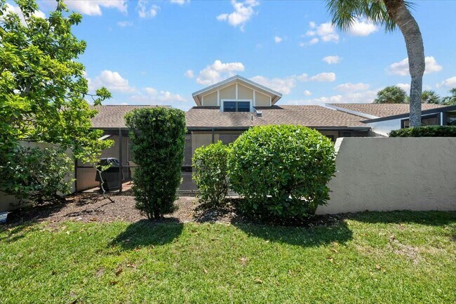 Building Photo - 17210 Fownes Crescent