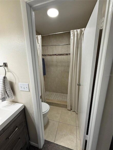 Building Photo - 10053 Lake Oak Cir