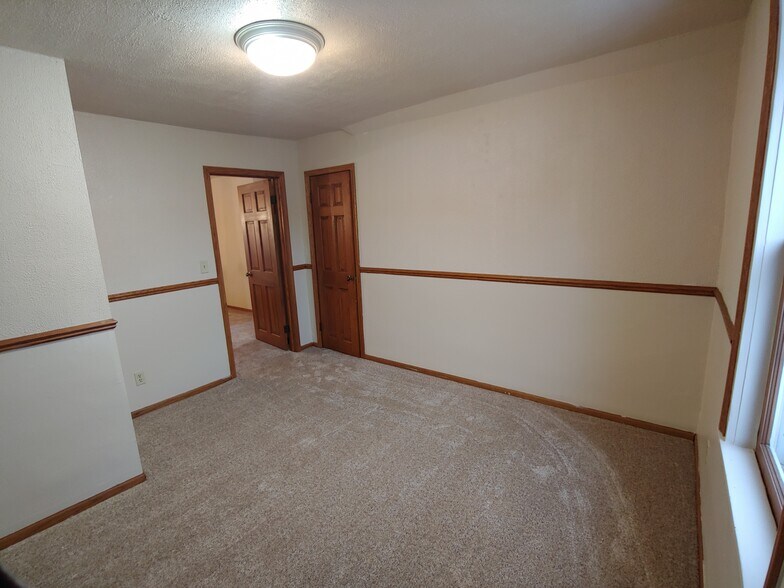Bedroom - N50 W5616 Portland Rd