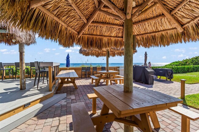 Building Photo - 800 SE 20th Ave