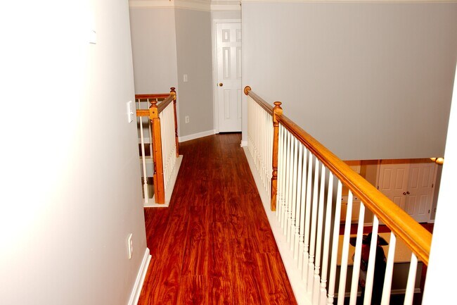 Building Photo - 2927 Arbor Creek Ln
