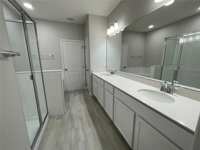 Building Photo - 4385 Campsite Lp