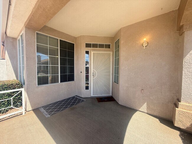 Building Photo - 26805 China Dr