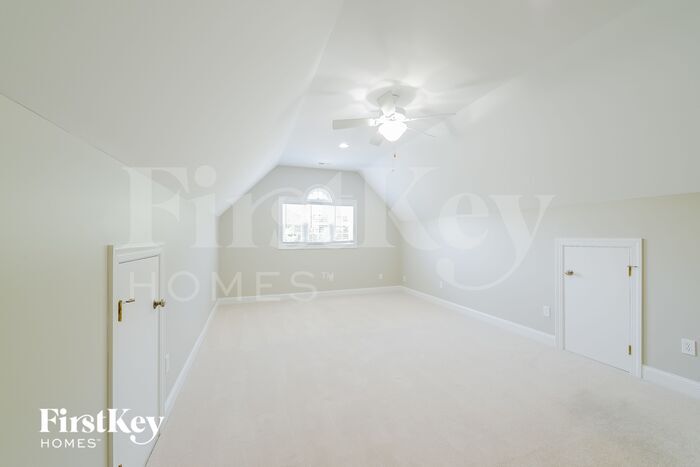 Building Photo - 2373 Topaz Ln