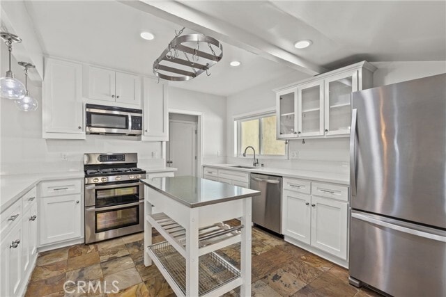 Building Photo - 11147 Hortense St