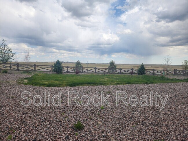Building Photo - 6929 Green Stalk Cir