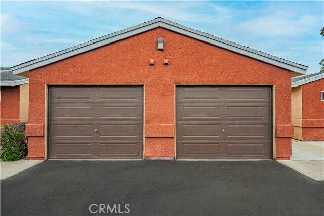 Building Photo - 32021 Avenue E