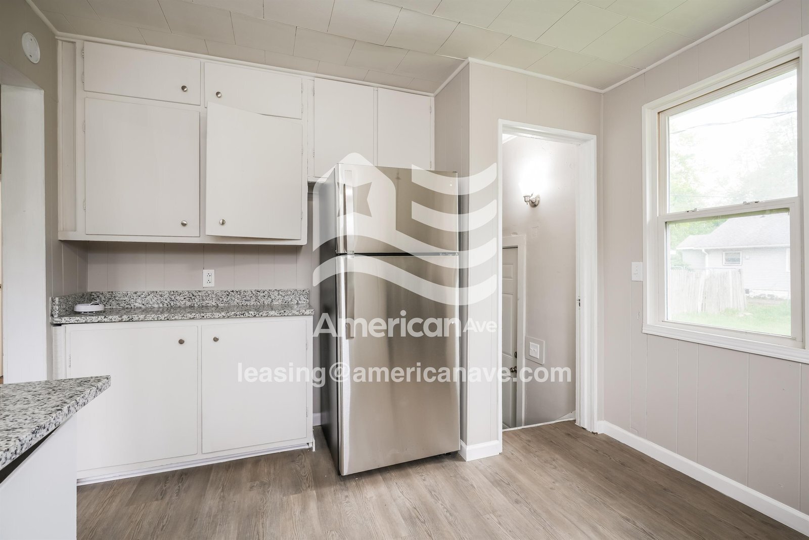 Building Photo - 1801 Leer St