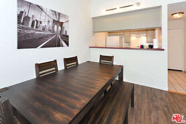 Building Photo - 3600 Bagley Ave